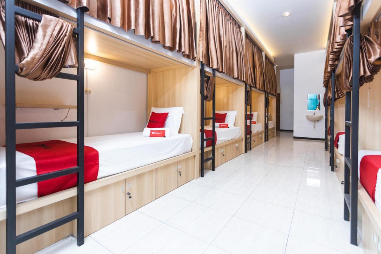 Reddoorz Hostel @ Malang City Center 2 Екстер'єр фото